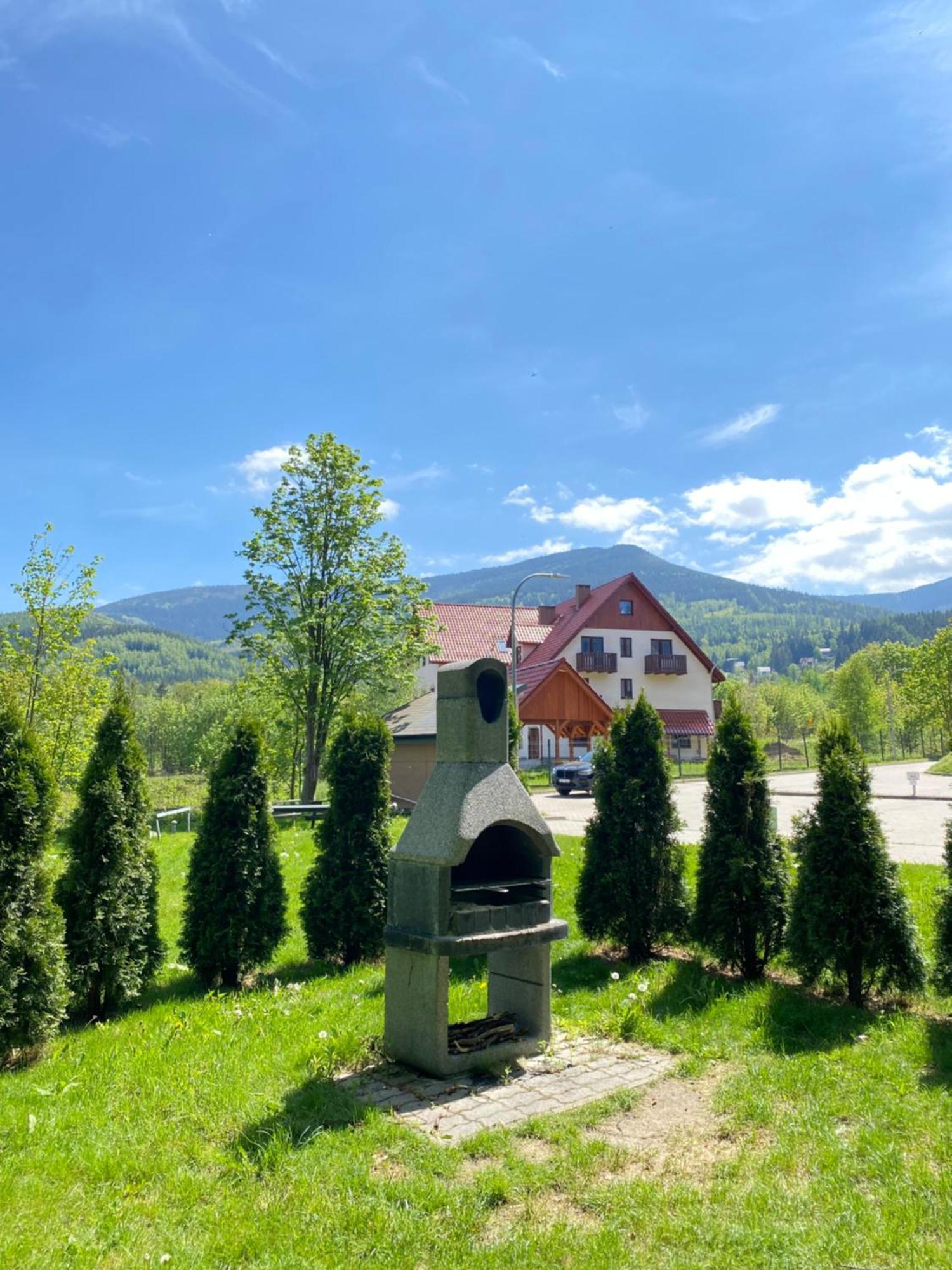 Wonder Home - Apartamenty W Malowniczej Okolicy, Z Balkonami I Widokiem Na Gory Karpacz Exterior photo